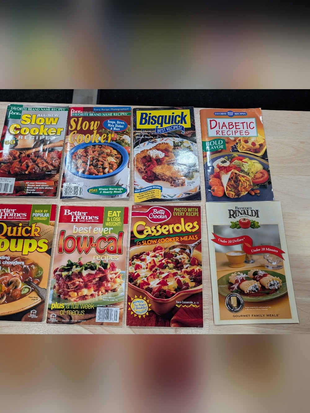 8 Betty Crocker Casseroles & Slow-Cooker Meals & Bisquick Cookbook Magazines -